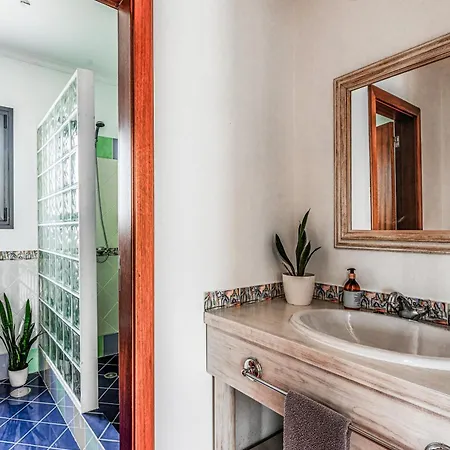 Villa Meerblick - 3-bett Mit Terrassen & Hot-tub