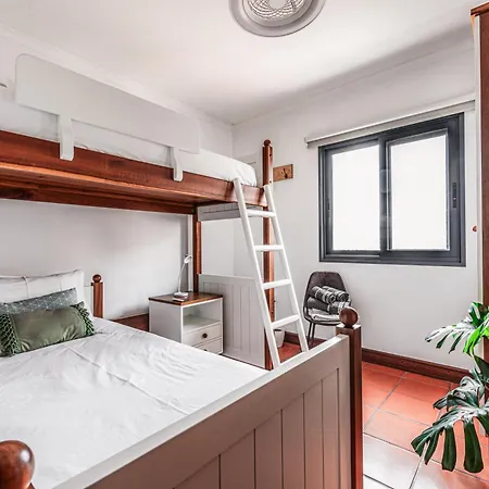 Vila Meerblick - 3-bett Mit Terrassen & Hot-tub Fajã da Ovelha